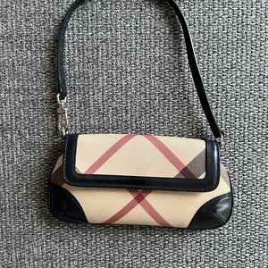 Authentic small Burberry purse